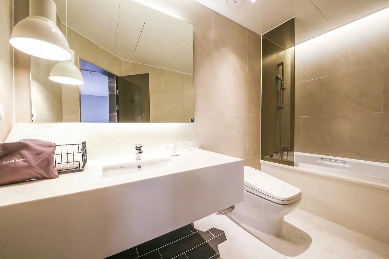 Hotel Londoner Hwamyeong Busan