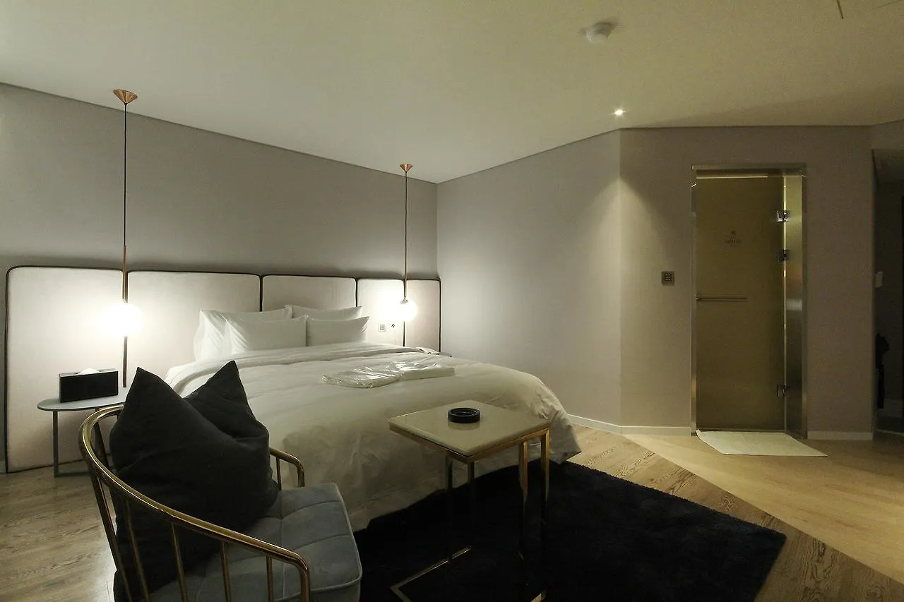 Hotel Londoner Hwamyeong Busan