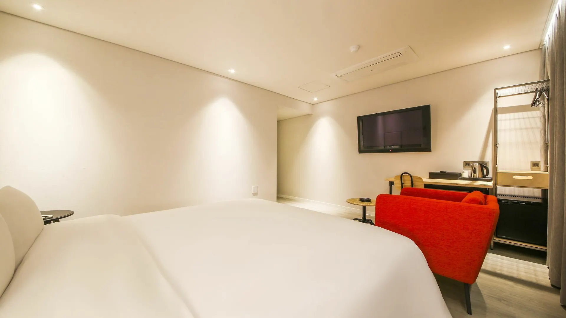 Hotel Londoner Hwamyeong Busan