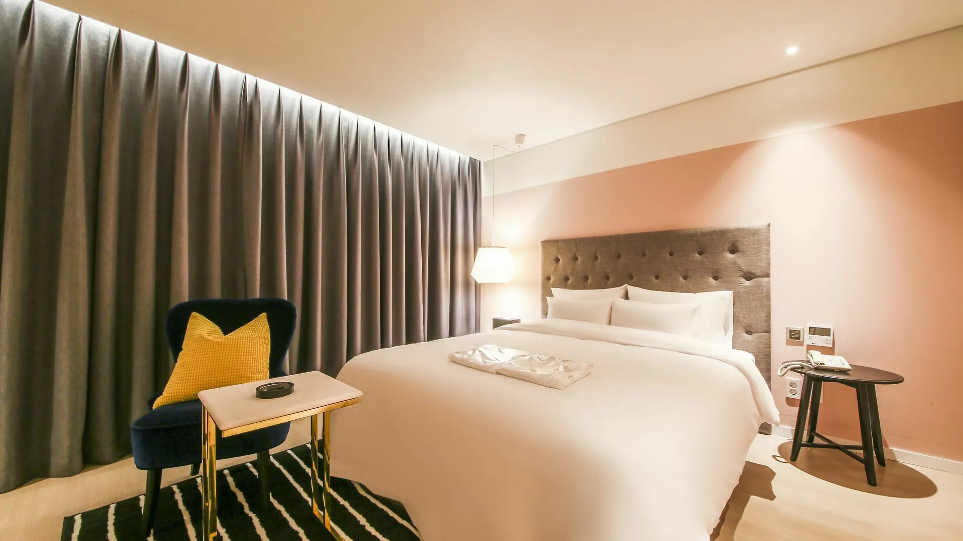 Hotel Londoner Hwamyeong Busan