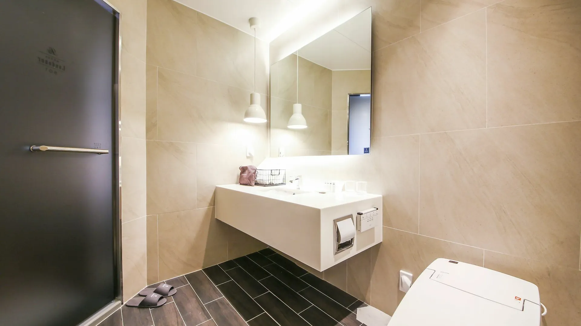 Hotel Londoner Hwamyeong Busan