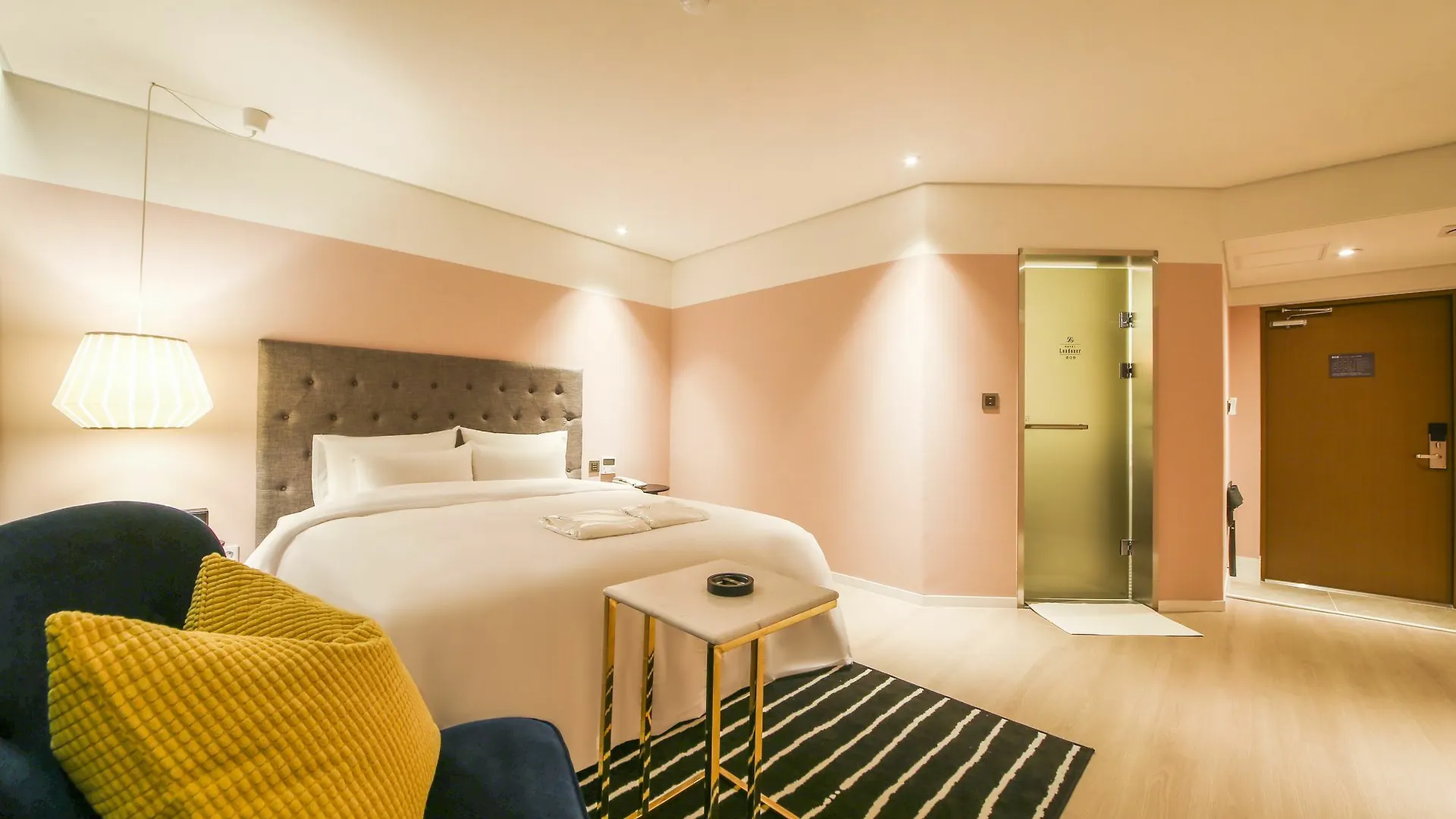 Hotel Londoner Hwamyeong Busan