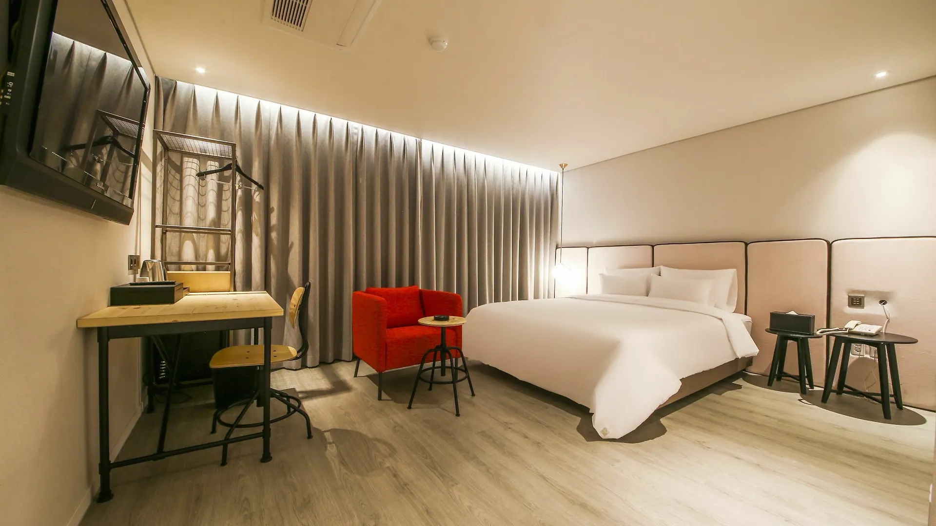 Hotel Londoner Hwamyeong Busan